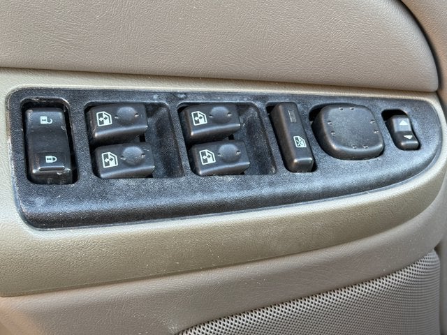 2005 Chevrolet Avalanche LS
