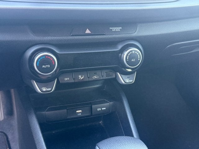 2022 Kia Rio 5-Door S