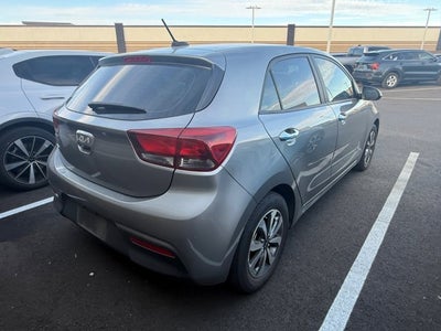 2022 Kia Rio 5-Door S