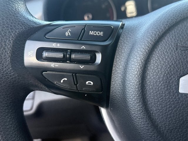 2022 Kia Rio 5-Door S