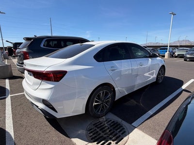 2023 Kia Forte LXS