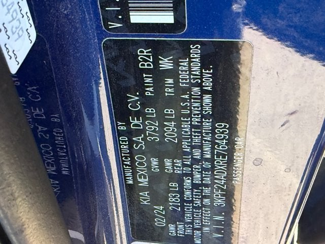 2024 Kia Forte LXS