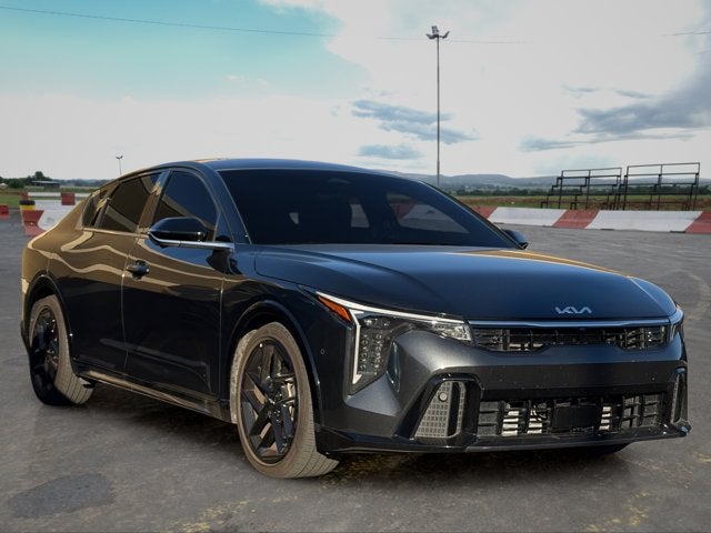 2025 Kia K4 GT-Line Turbo