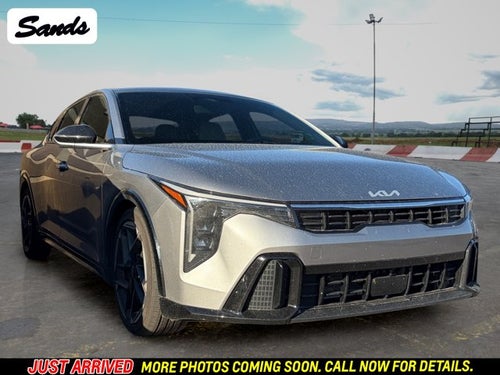 2025 Kia K4 GT-Line