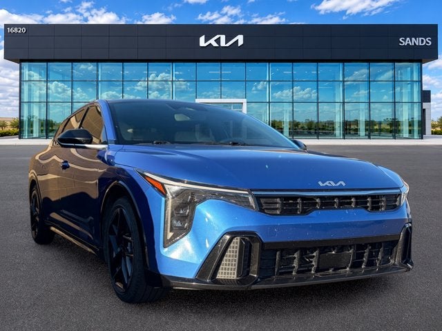 2025 Kia K4 GT-Line