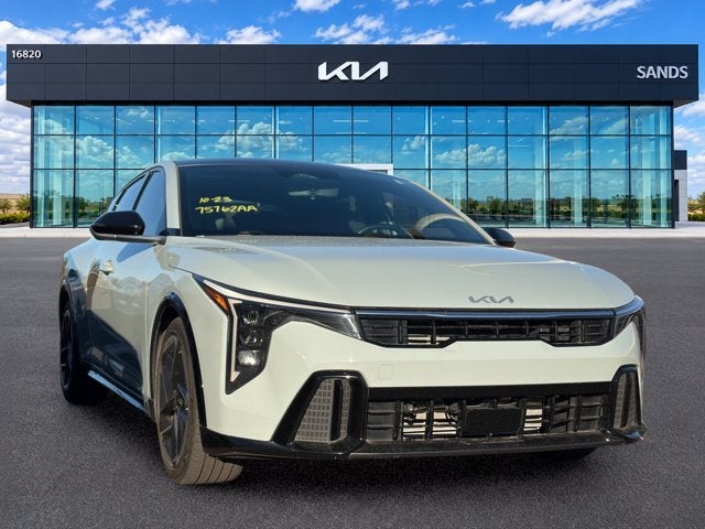 2025 Kia K4 GT-Line