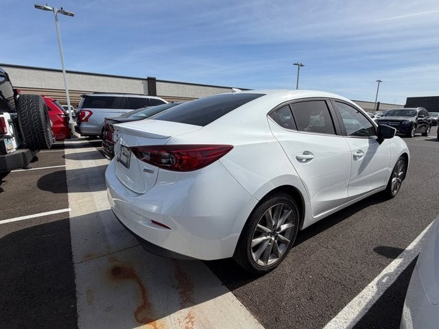 2017 Mazda Mazda3 4-Door Touring