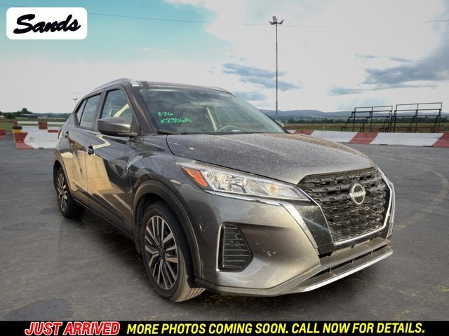 2022 Nissan Kicks SV