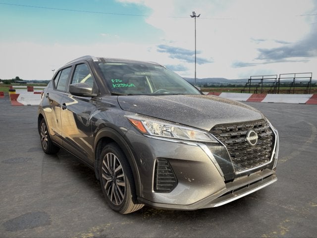 2022 Nissan Kicks SV