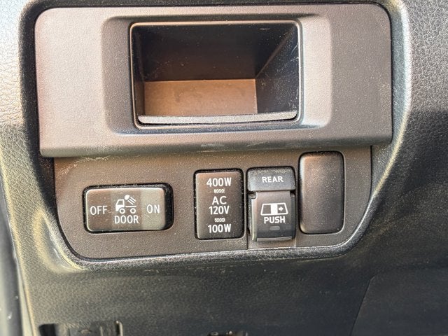 2017 Toyota Tacoma Base