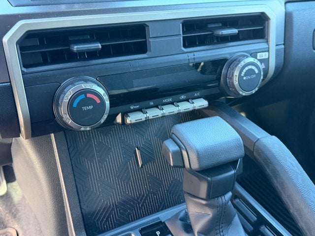 2025 Toyota Tacoma 4WD SR5