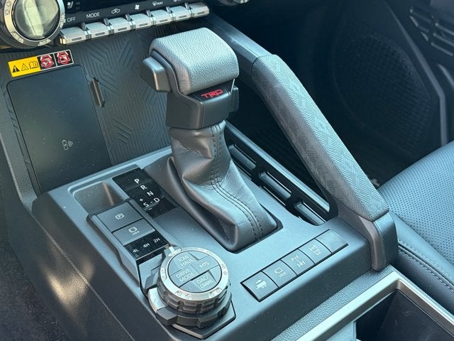 2025 Toyota Tacoma 4WD Base