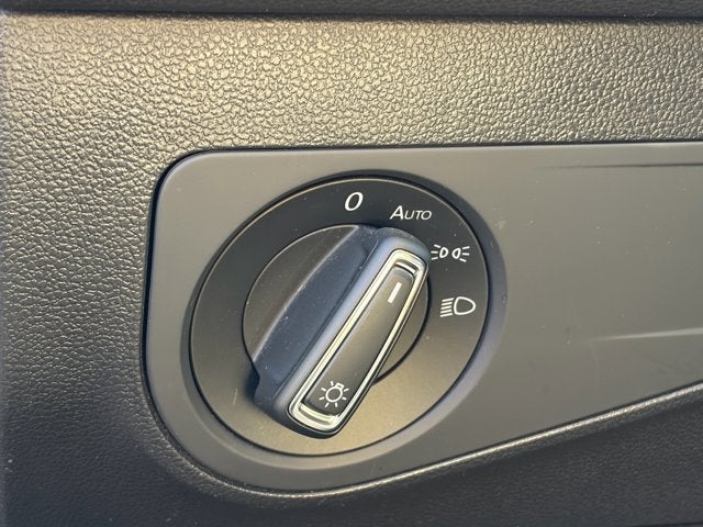 2021 Volkswagen Tiguan Base