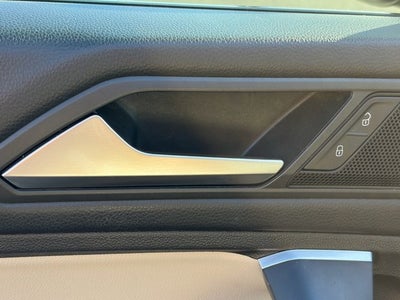 2021 Volkswagen Tiguan Base