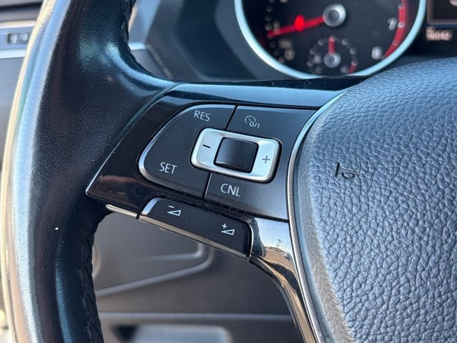 2018 Volkswagen Tiguan Base
