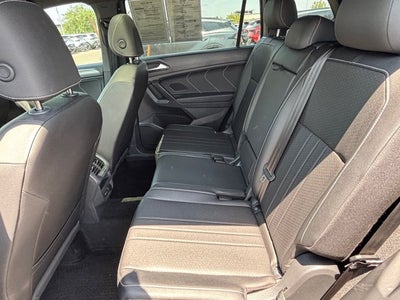 2023 Volkswagen Tiguan SE R-Line Black