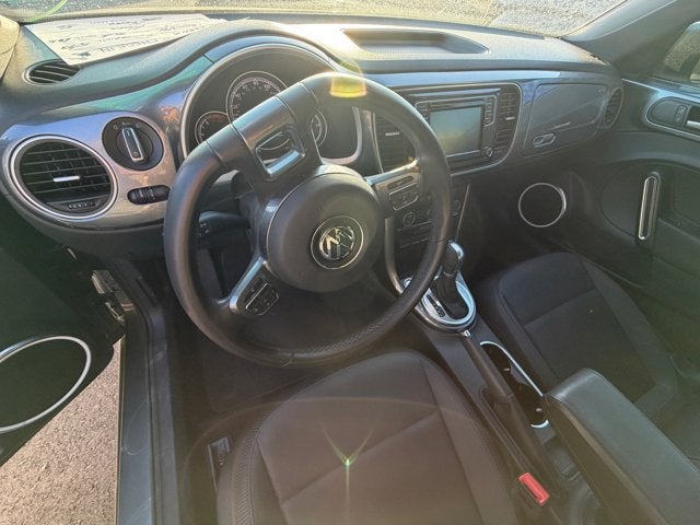 2018 Volkswagen Beetle SE