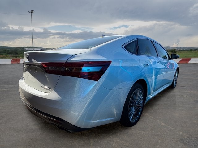 2016 Toyota Avalon Base