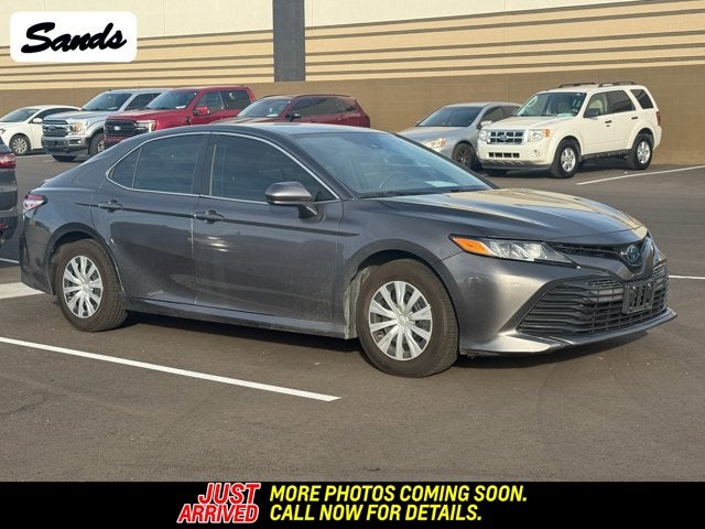 2020 Toyota Camry Hybrid LE