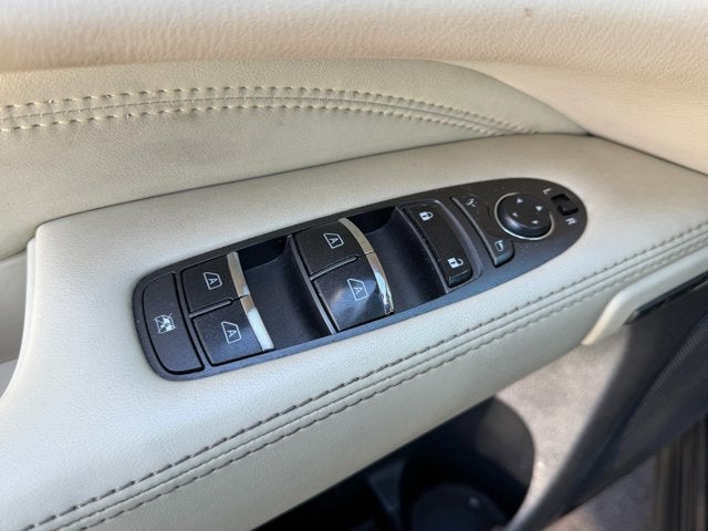 2015 INFINITI QX60 AWD 4dr