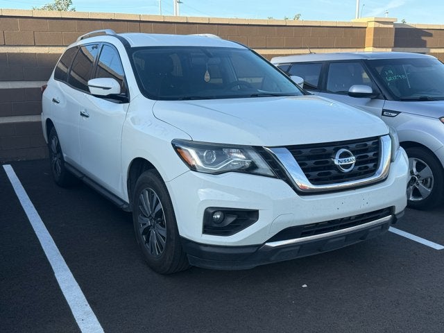 2020 Nissan Pathfinder SV