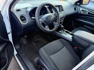 2020 Nissan Pathfinder SV