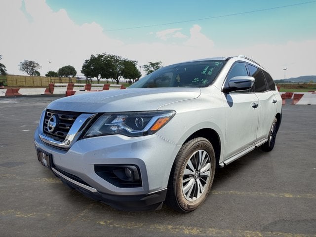 2018 Nissan Pathfinder SV