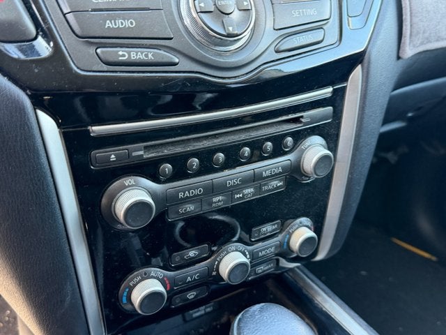 2018 Nissan Pathfinder SV