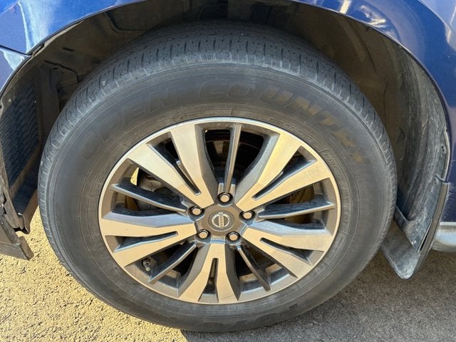 2017 Nissan Pathfinder S