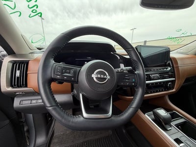 2022 Nissan Pathfinder Platinum