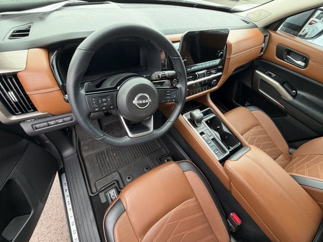 2022 Nissan Pathfinder Platinum