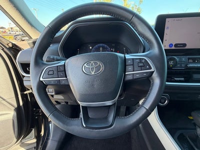 2024 Toyota Grand Highlander Base