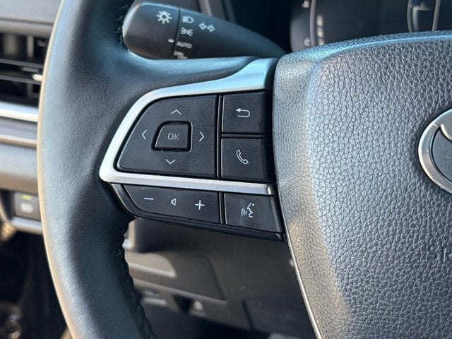 2024 Toyota Grand Highlander Base