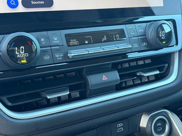 2024 Toyota Grand Highlander Base