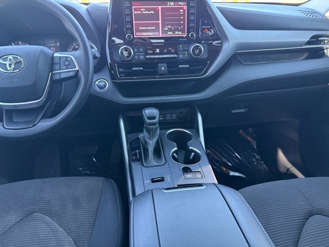 2022 Toyota Highlander L