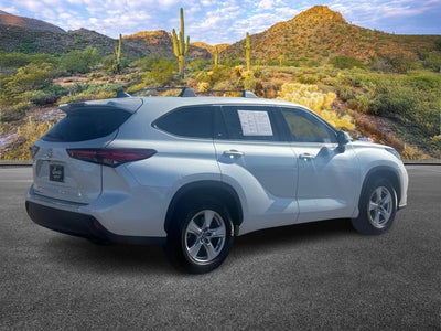 2022 Toyota Highlander L