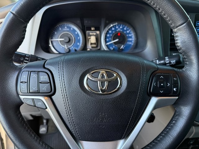 2017 Toyota Sienna Base