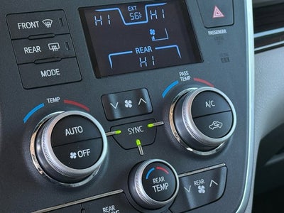 2017 Toyota Sienna Base