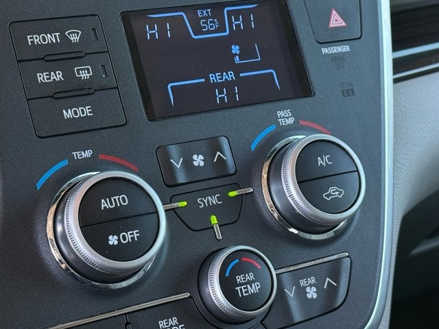 2017 Toyota Sienna Base