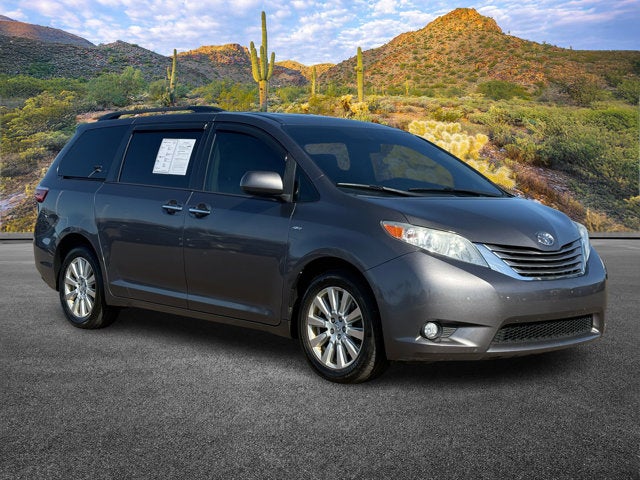 2017 Toyota Sienna Base