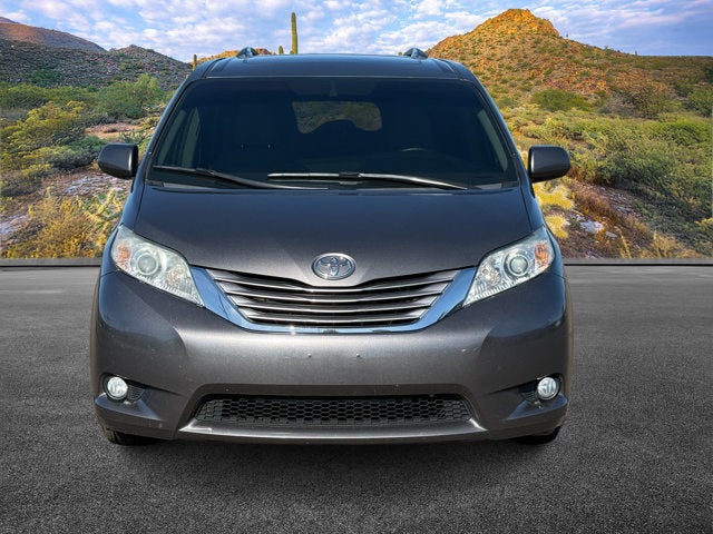 2017 Toyota Sienna Base
