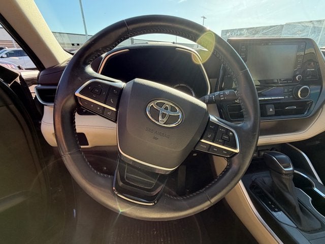 2020 Toyota Highlander Hybrid XLE