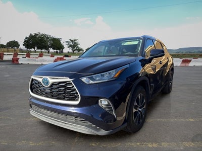 2020 Toyota Highlander Hybrid XLE