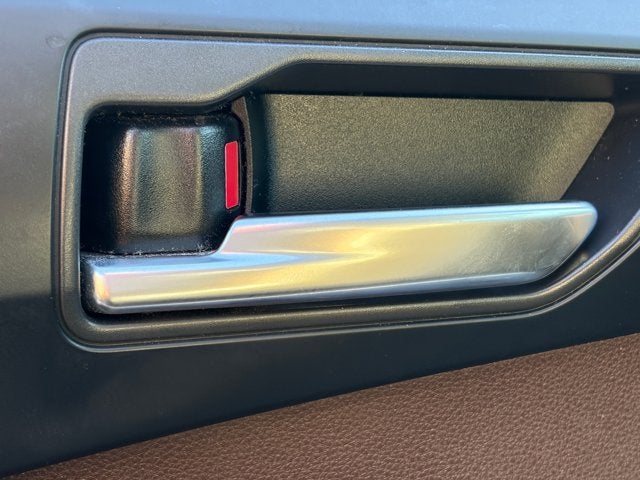 2020 Toyota Highlander Hybrid XLE