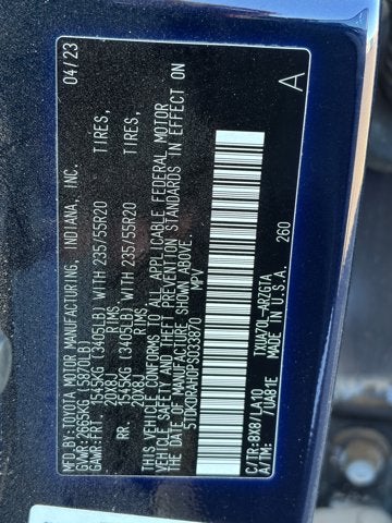 2023 Toyota Highlander Base