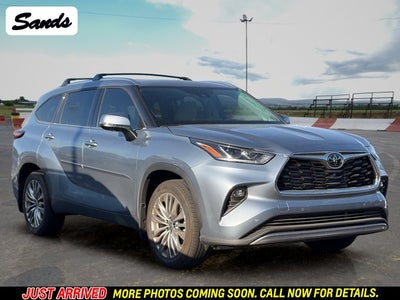 2024 Toyota Highlander LE