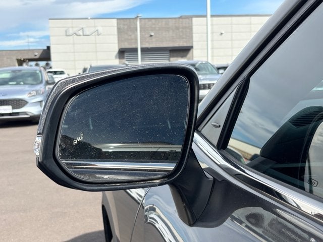 2023 Toyota Highlander Base