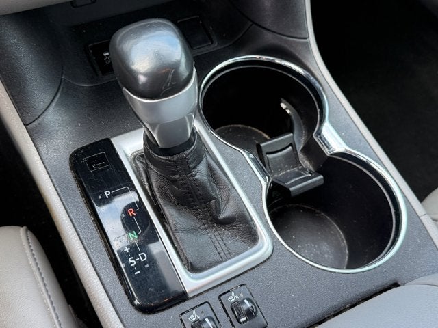 2018 Toyota Highlander Base