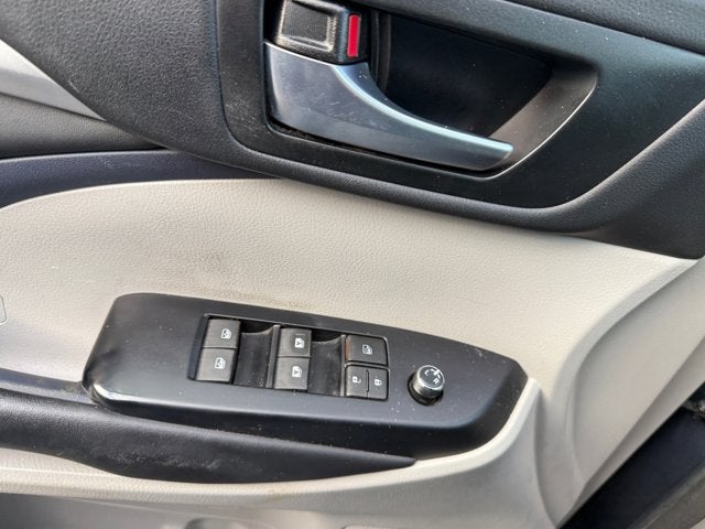 2018 Toyota Highlander Base