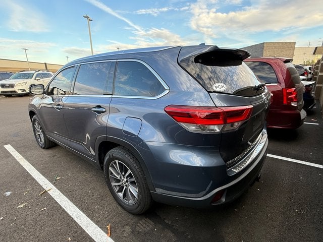 2018 Toyota Highlander Base
